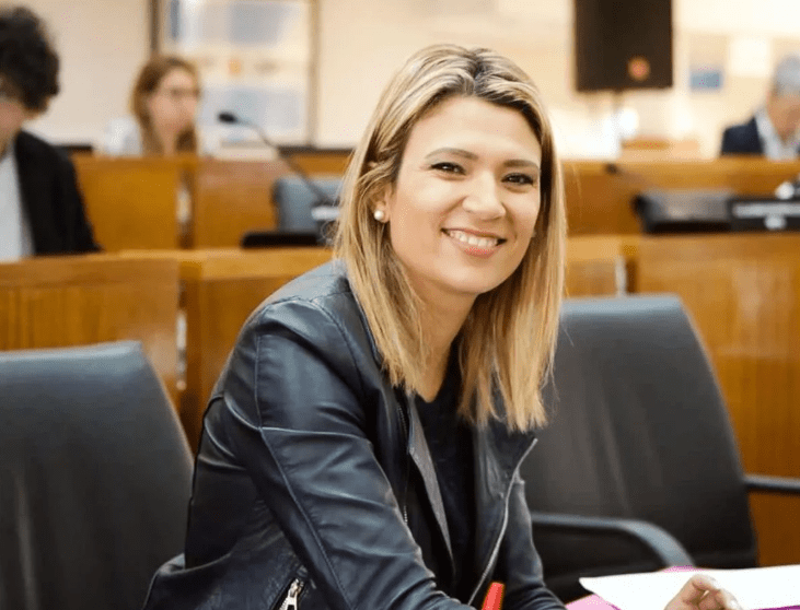 Nadia Márquez, la elegida de Milei en Neuquén, llamó a “tomar una decisión rotunda” y respaldó al&nbsp;Presidente