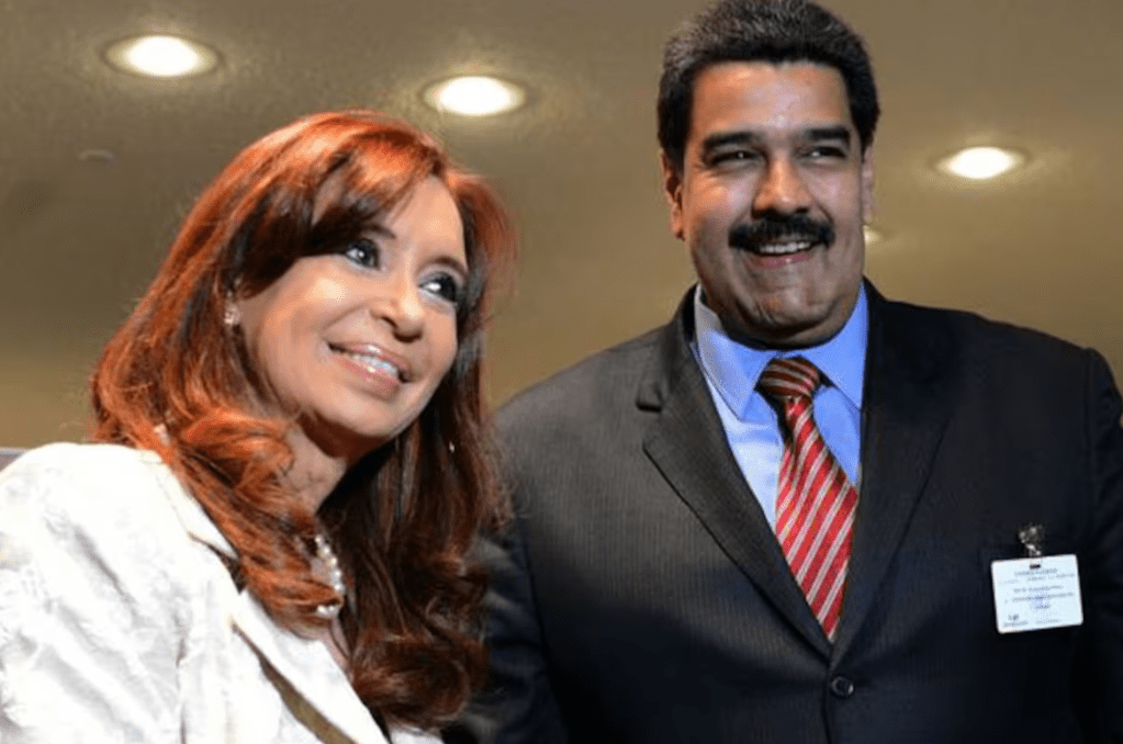A un año de la condena de Cristina: el día que Nicolás Maduro salió a respaldarla públicamente